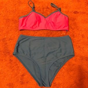 EUC Old Navy High-Waisted Swimsuit